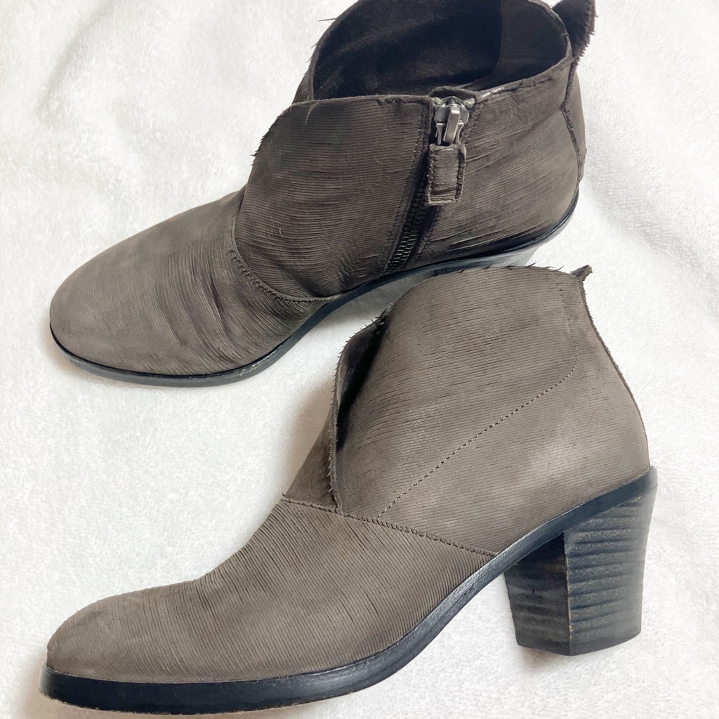 Eileen Fisher Leisel Textured Leather Ankle Booties Sz6.5